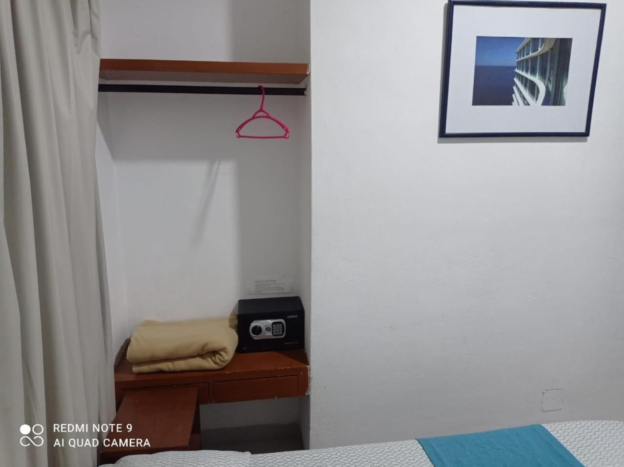Casa De Huespedes Taino Bed & Breakfast Cancun Exterior photo
